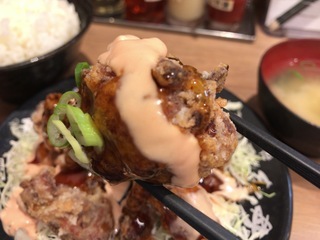 7CF49B53-5C5F-42B1-876E-0A3B4D5C0DFB.jpeg