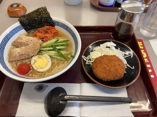 77DF2C23-53DE-4E69-A60D-CF26959C0F3E.jpeg
