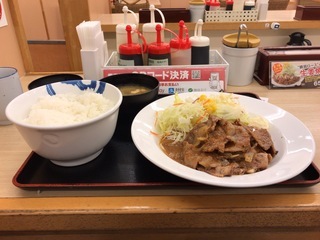 2月22日朝食 松屋 豚肩ロースの生姜焼w ダブル 定食 ライトベイダー Lightvader のグルメ日記